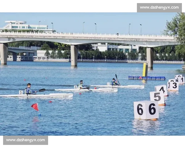 逐浪争锋激情启航全国冲浪比赛点燃海岸运动热潮青春梦想与速度同行